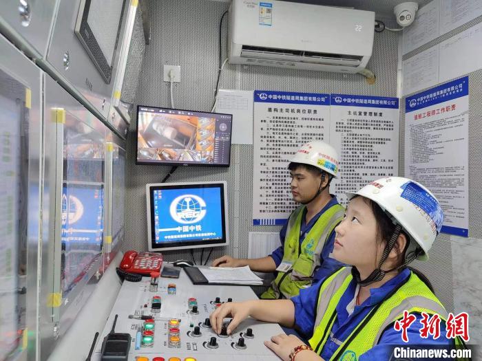 中國(guó)最大水壓、最大埋深海底隧道工程建設(shè)快速推進(jìn)