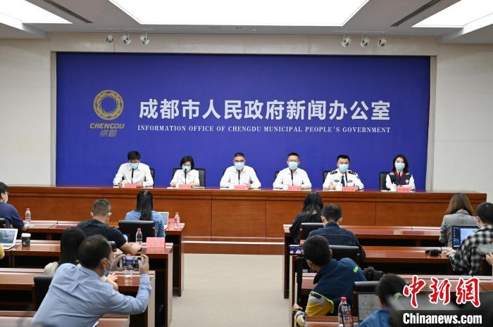 (抗擊新冠肺炎)成都1.48萬(wàn)家企業(yè)閉環(huán)管理、連續(xù)生產(chǎn)工業(yè)企業(yè)復(fù)工率達(dá)到65%