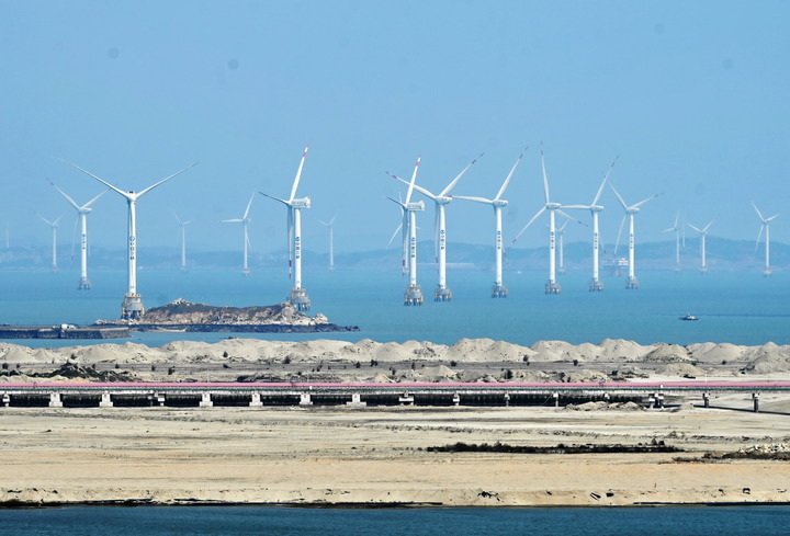 2021年3月9日，三峽福清興化灣海上風電場。新華社記者 林善傳 攝
