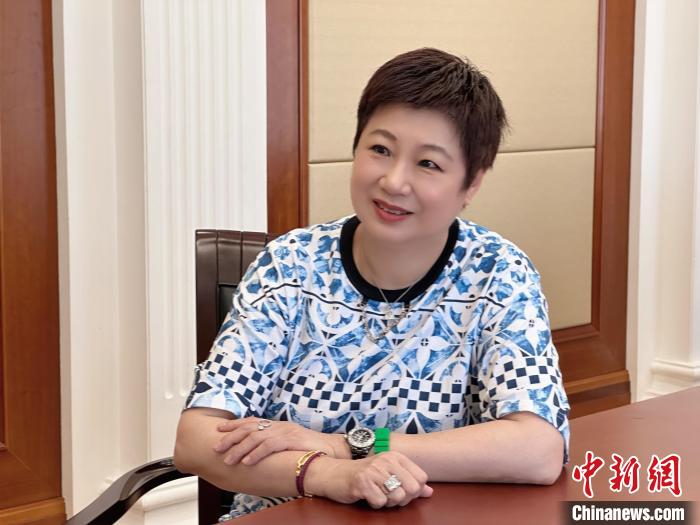 專訪榮毅仁侄女榮智豐：不想為“榮”字丟臉，要做最好