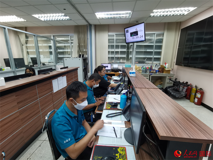 “曼谷無線電中心”工作現(xiàn)場。人民網記者 白元琪攝