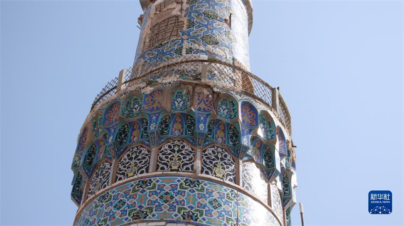 這是10月12日在阿富汗赫拉特省拍攝的受到損壞的赫拉特大清真寺局部。新華社發(fā)（馬沙勒攝）