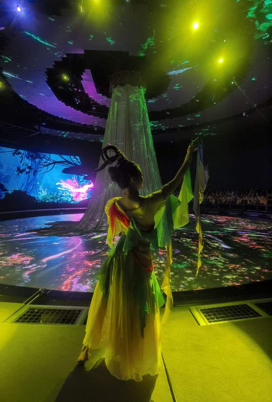 　　《天釀》演出場(chǎng)景。本報(bào)記者常雯宜攝