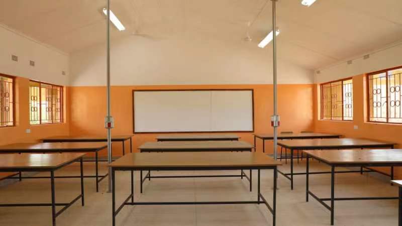 寬敞明亮的教室。主辦方供圖