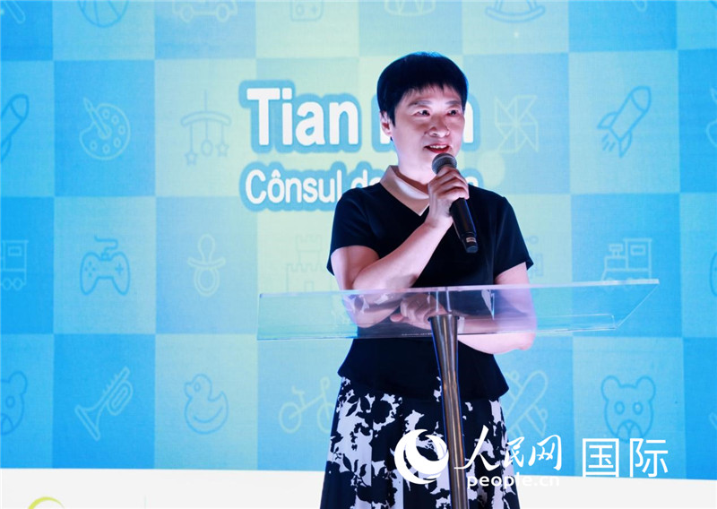 中國(guó)駐里約熱內(nèi)盧總領(lǐng)事田敏發(fā)表致辭。人民網(wǎng)記者宋亦然攝