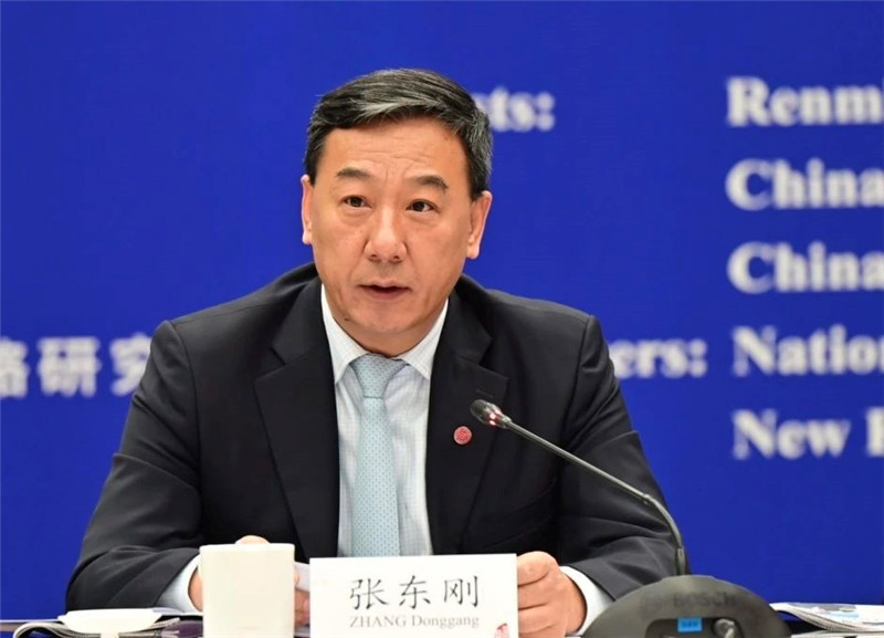 中國人民大學(xué)黨委書記、國家發(fā)展與戰(zhàn)略研究院理事長張東剛作論壇開幕致辭。主辦方供圖