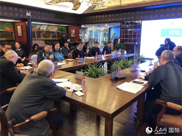 與會專家學(xué)者就拉美局勢和中拉關(guān)系展開討論。人民網(wǎng)記者 趙健攝