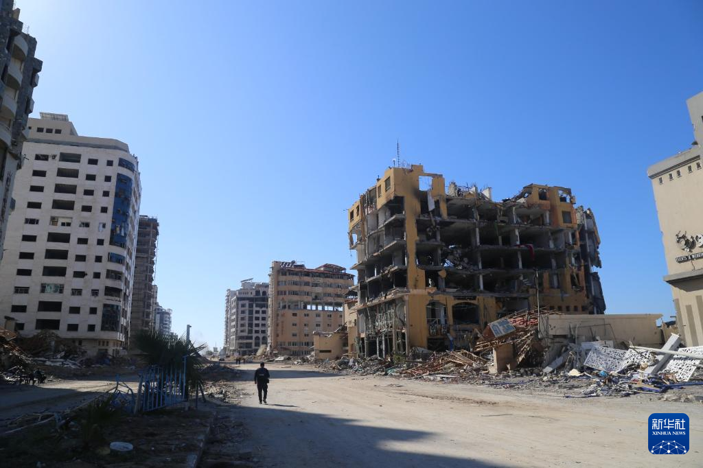這是1月25日拍攝的加沙城一角。新華社發(fā)