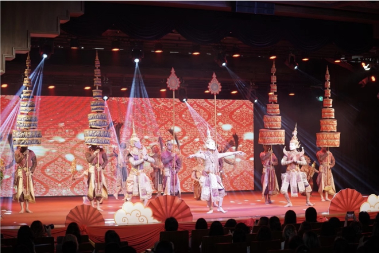 圖為2024“歡樂(lè)春節(jié)”中泰互致新春賀辭活動(dòng)現(xiàn)場(chǎng)。 中國(guó)駐泰國(guó)大使館文化處供圖