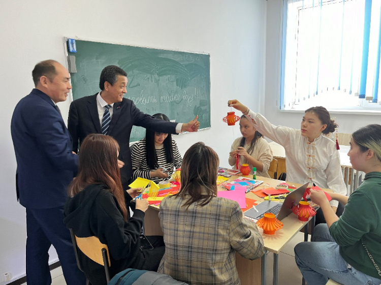 活動現(xiàn)場?？鬃訉W(xué)院供圖