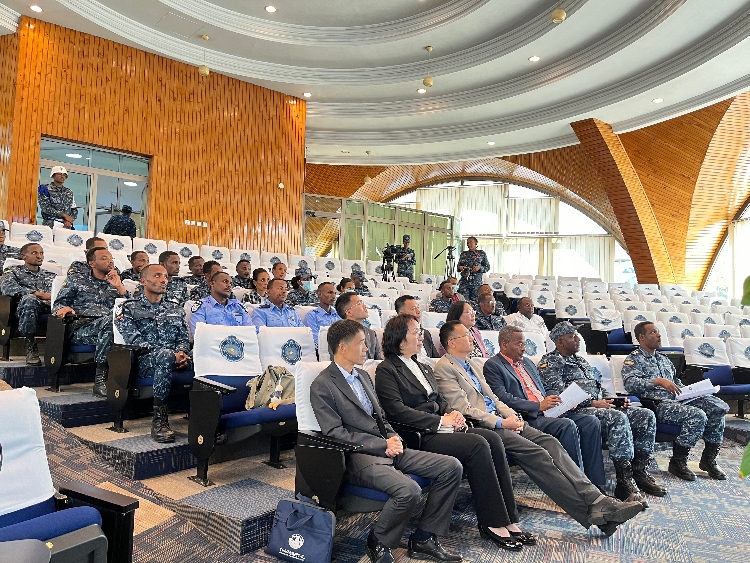 圖為埃塞俄比亞聯(lián)邦警察中文培訓(xùn)班開班儀式現(xiàn)場。亞的斯亞貝巴大學(xué)孔子學(xué)院供圖