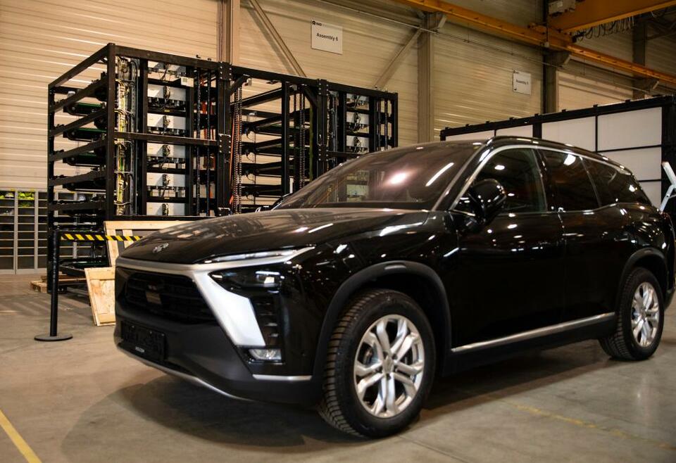 在匈牙利感受動(dòng)力滿(mǎn)滿(mǎn)的中國(guó)新能源汽車(chē)_fororder_kGCngBdVJTXcMkAX