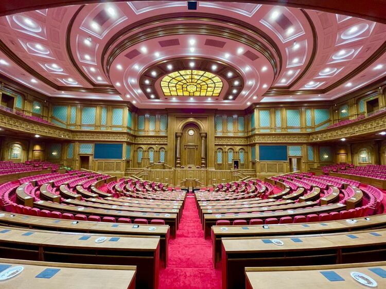 第1視點(diǎn)丨這兩座大樓，見(jiàn)證著中塔友誼