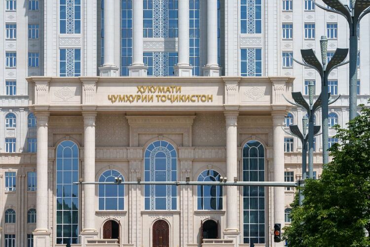 第1視點(diǎn)丨這兩座大樓，見(jiàn)證著中塔友誼