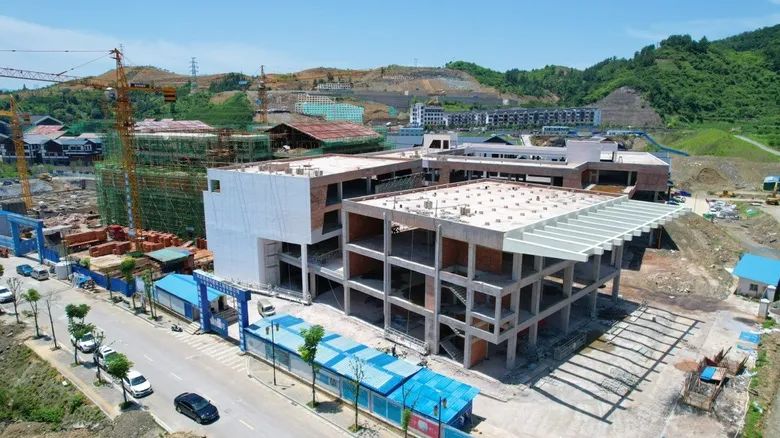 正在建設(shè)中的土家織錦文化創(chuàng)意園 全?，摂z