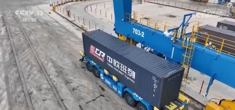 便企服務(wù)實打?qū)?為企業(yè)“出?！北ｑ{護航 經(jīng)濟發(fā)展“添”動力