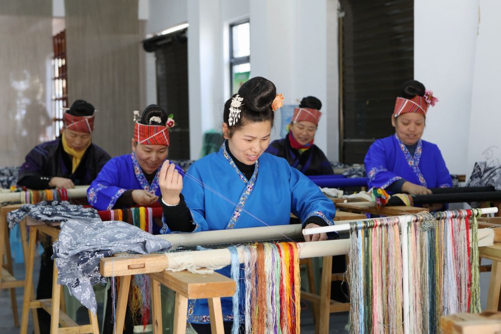 牢牢守住不發(fā)生規(guī)模性返貧致貧底線——西部脫貧地區(qū)“5年過渡期”一線觀察