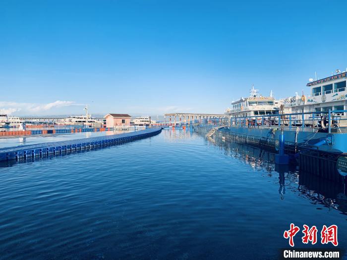 圖為青海湖一角。(資料圖) 張傲 攝