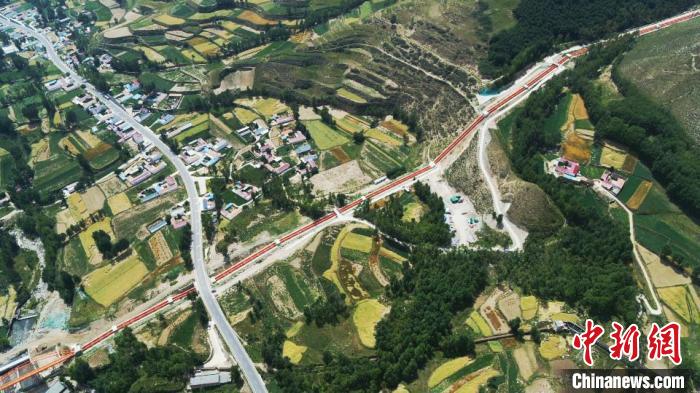 圖為引大濟湟北干渠二期的倒虹吸。(資料圖) 青海省水利廳 供圖