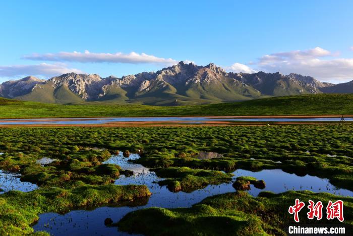 資料圖為三江源腹地果洛州美景如畫?！」逯菸麄鞑抗﹫D