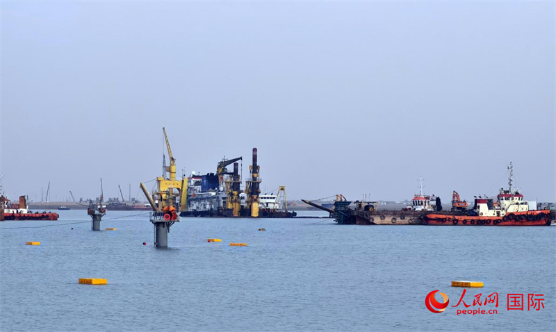 祖拜爾海底隧道施工場景。人民網記者管克江攝