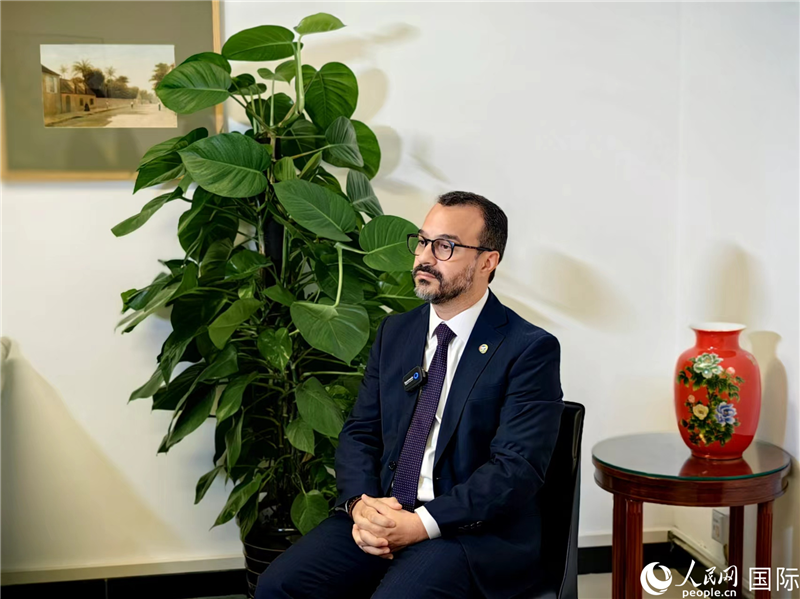 巴西文化部副部長卡西修斯·羅薩接受人民網專訪。人民網記者 符園園攝