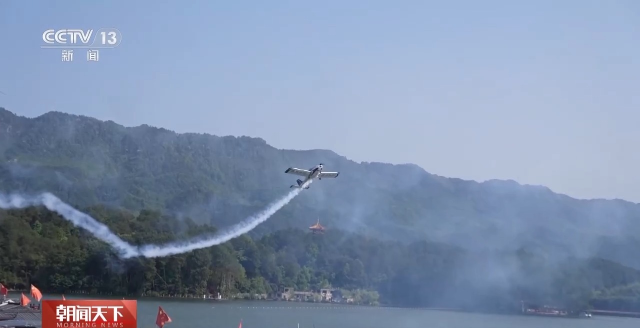 從特色小城到世界級商圈 這個“五一”很有“國際范”！