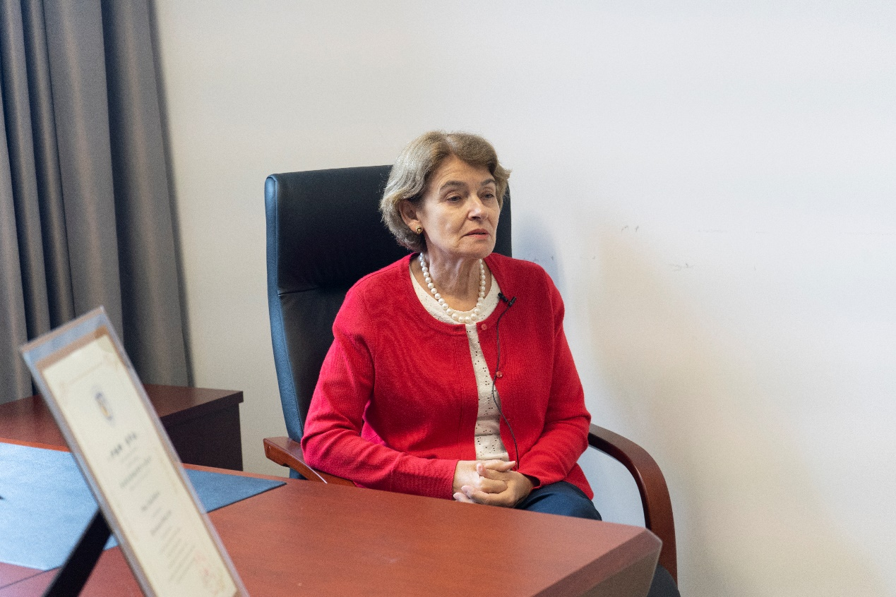 聯(lián)合國教科文組織前總干事伊琳娜·博科娃接受人民網(wǎng)采訪。人民網(wǎng) 常沙攝