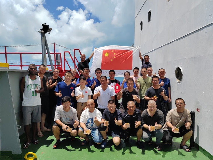 資訊有故事丨援外醫(yī)療隊(duì)員的中秋心愿:“為更多有需要的人送去健康與希望”