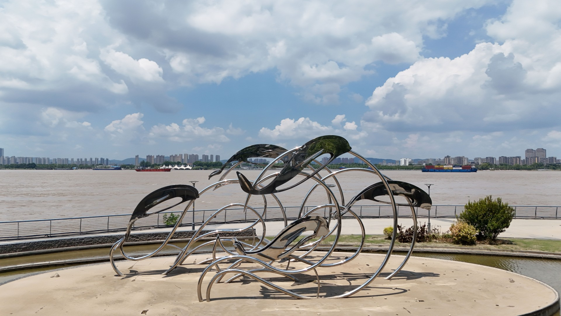 文化中國(guó)行 長(zhǎng)江之歌丨微笑的江豚，從四千年前“游”來(lái)