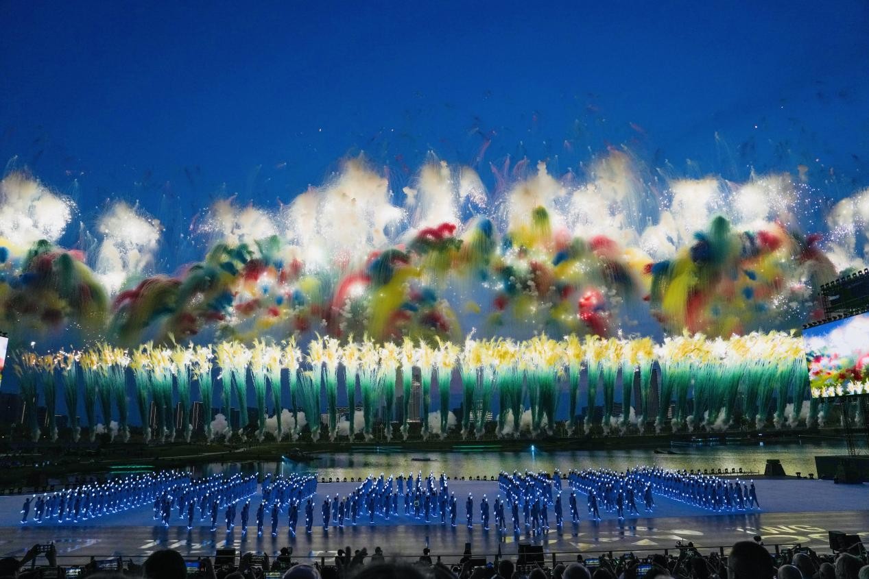 成都世運(yùn)會(huì)開幕！展現(xiàn)出中國(guó)式現(xiàn)代化萬千氣象