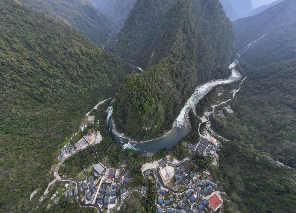 2023年3月10日，獨(dú)龍江航拍。