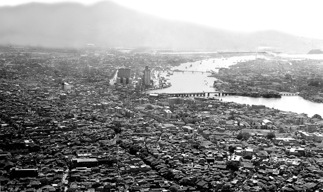 拍攝于1983年的蒼霞舊貌。游源飛攝