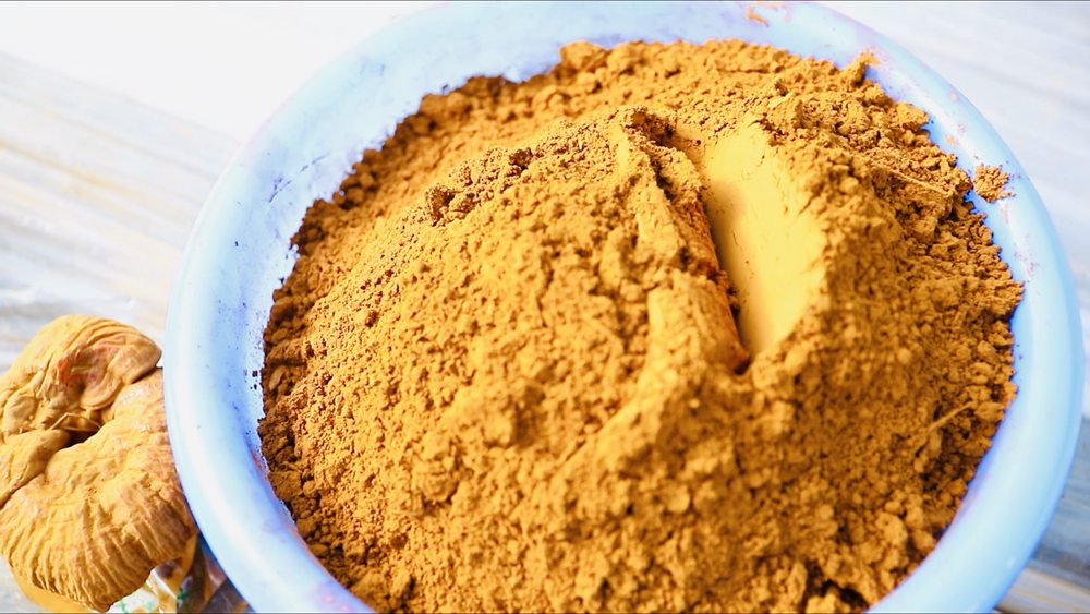 靈芝孢子粉。