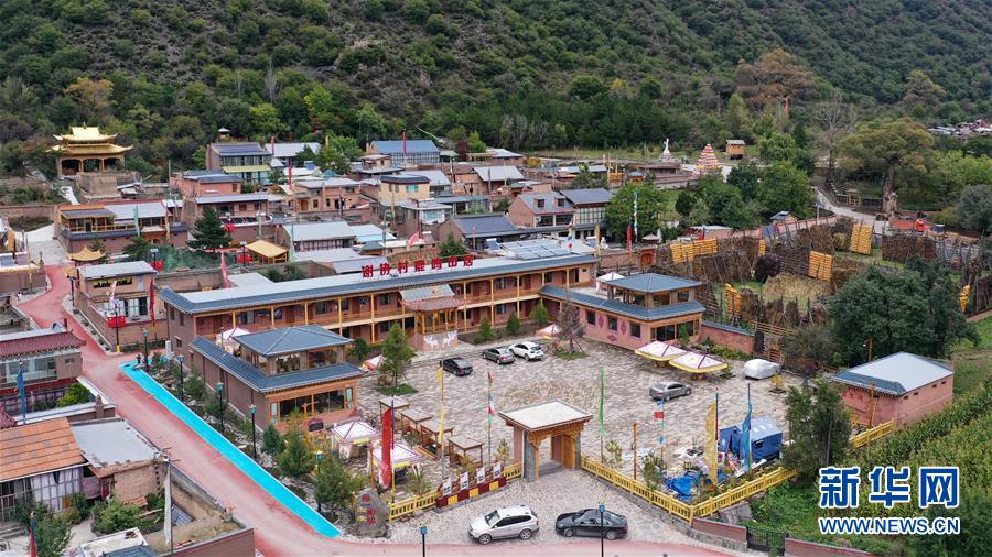 （全面建成小康社會“百城千縣萬村調研行”）（12）甘肅甘南：全域旅游助小康村加速發(fā)展