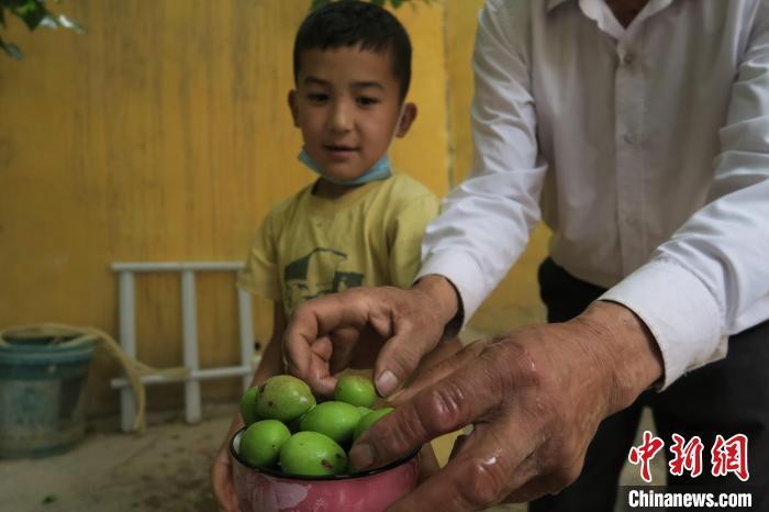 圖為進(jìn)藏先遣英雄連誓師地原址所在的新疆維吾爾自治區(qū)和田地區(qū)于田縣普魯村現(xiàn)貌。　楊程晨 攝