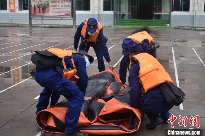 6分26秒！西藏森林消防開(kāi)展防汛抗洪拉動(dòng)演練