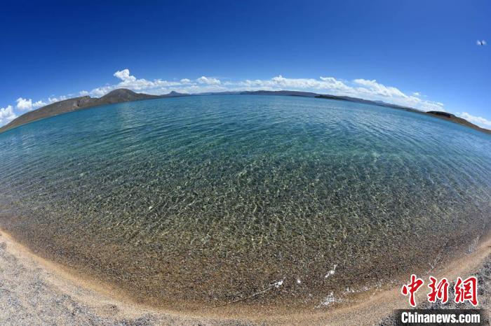 錯鄂湖水清澈透明。　<a target='_blank' ></p><p  align=