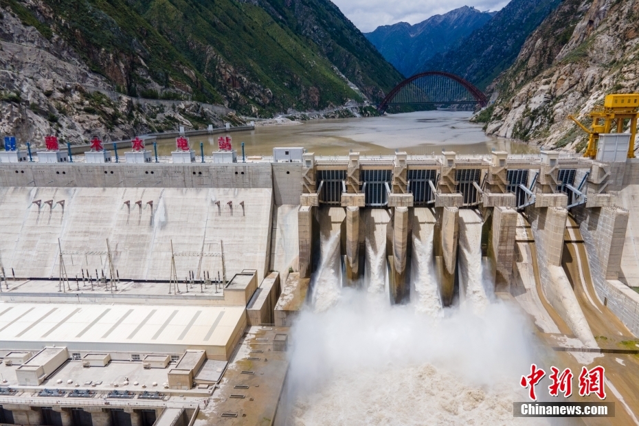 資料圖為2021年8月7日，西藏山南雅魯藏布江上的藏木水電站。（無人機畫面） <a target='_blank' href='/'><p  align=