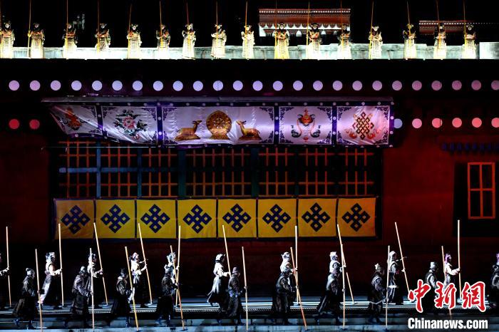 3月17日，西藏拉薩，《文成公主》大型史詩劇演出現(xiàn)場?！±盍?攝