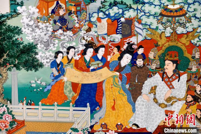 圖為5月16日，展覽中的新創(chuàng)唐卡作品(局部)?！±盍?攝